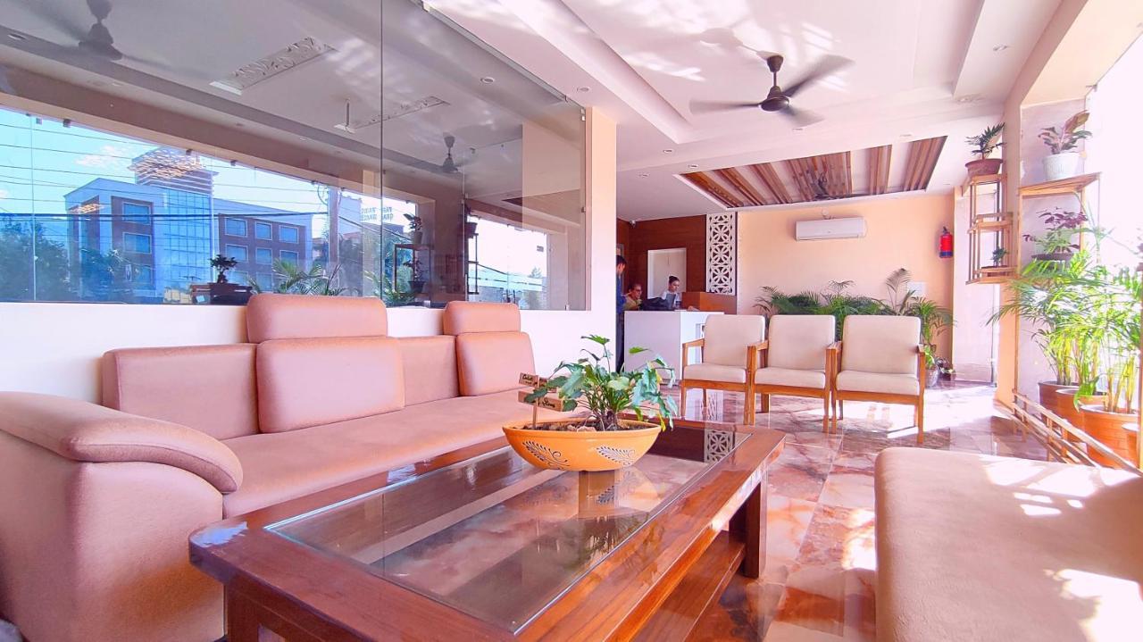 Spring Sky Haridwar By Shrigo Hotels Exteriér fotografie